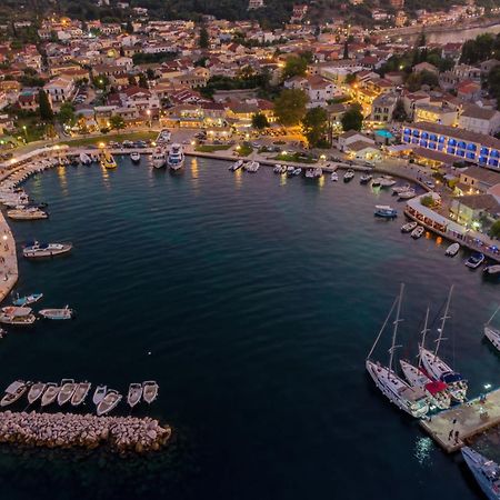 Kassiopi Piazza Suites Exteriér fotografie